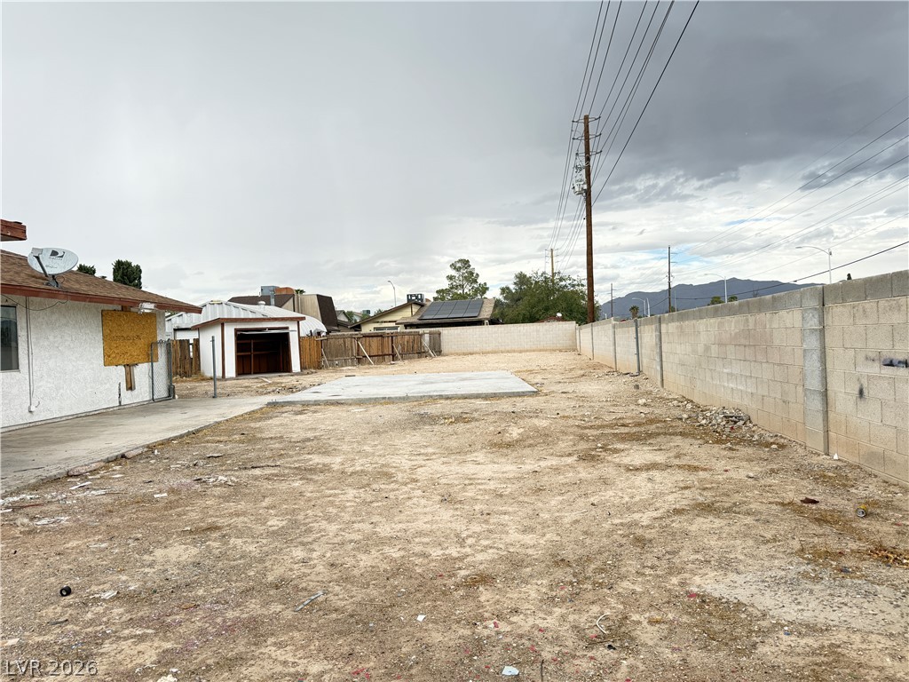 4233 Kensington Way Property Photo 36