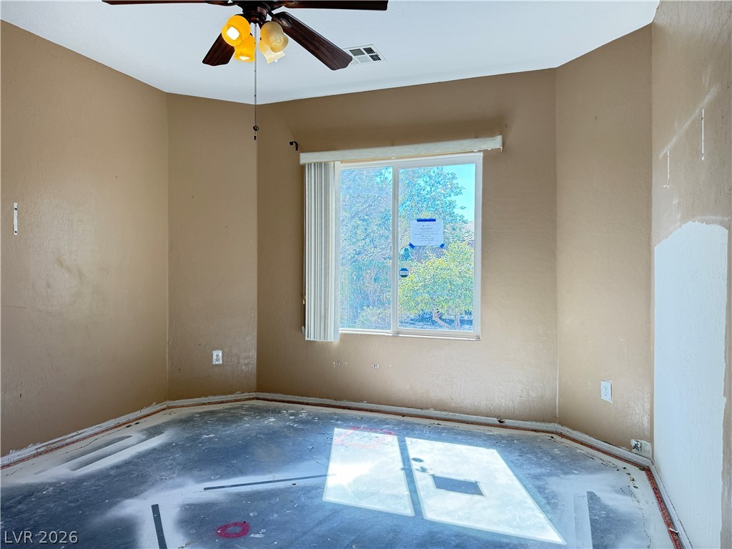 7528 Chaffinch Street Property Photo 5