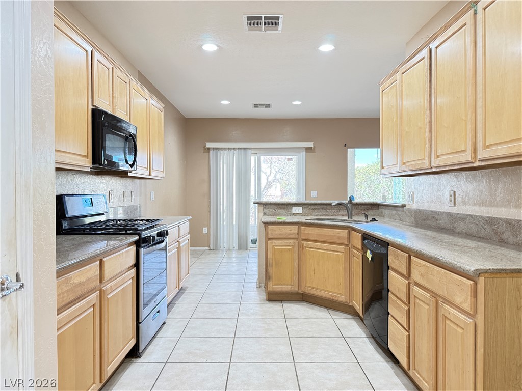 7528 Chaffinch Street Property Photo 16