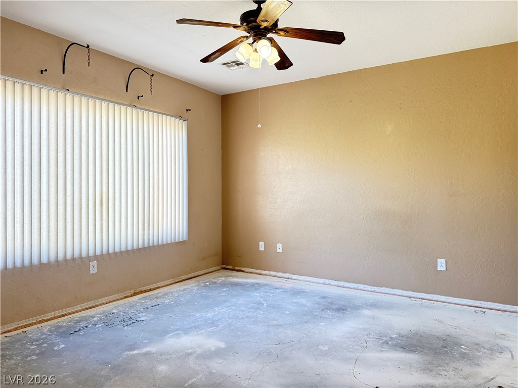 7528 Chaffinch Street Property Photo 17