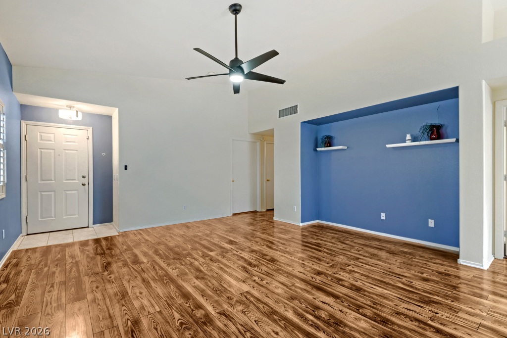 2152 Jasper Bluff Street 202 Property Photo 10