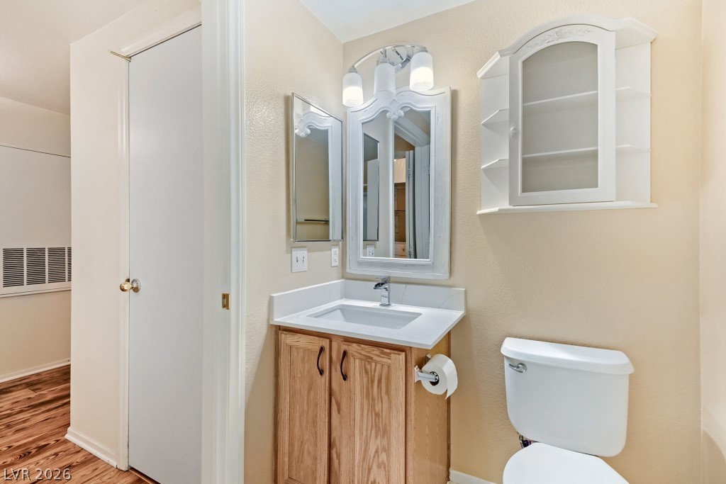 2152 Jasper Bluff Street 202 Property Photo 23