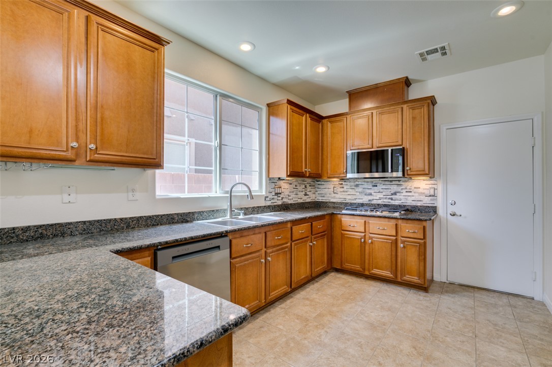 10006 Dancing Lasso Court Property Photo 45