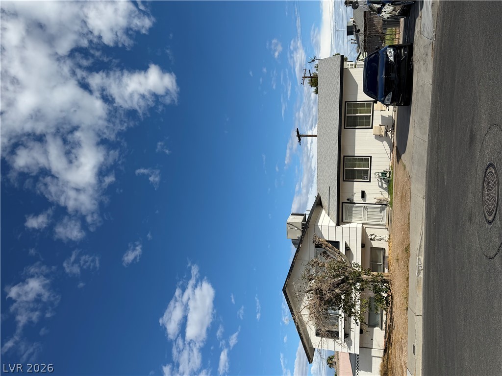 304 Fox Circle Property Photo 1