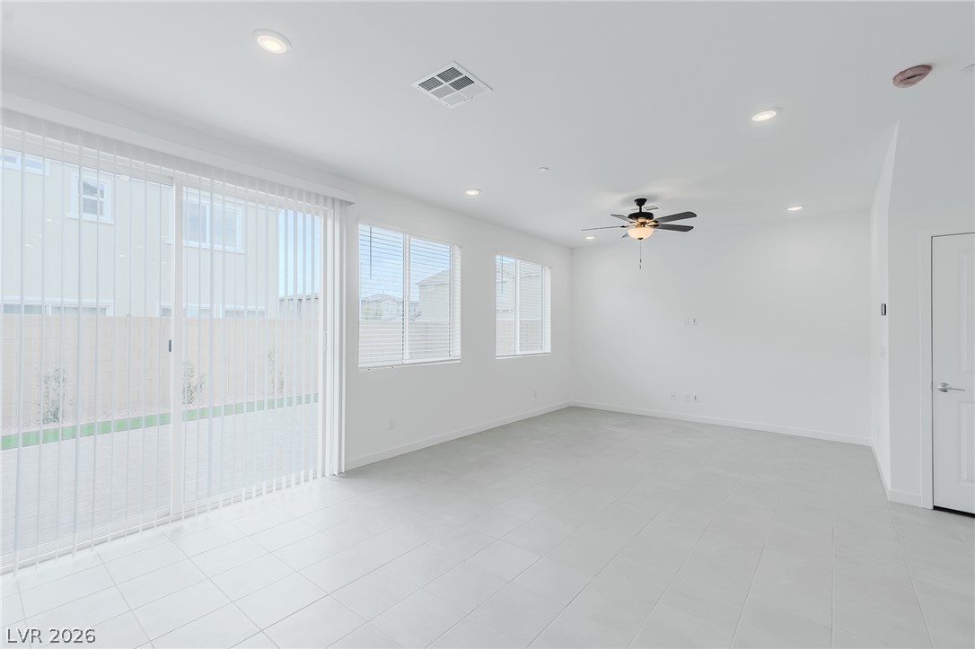 869 Camargo Street Property Photo 7