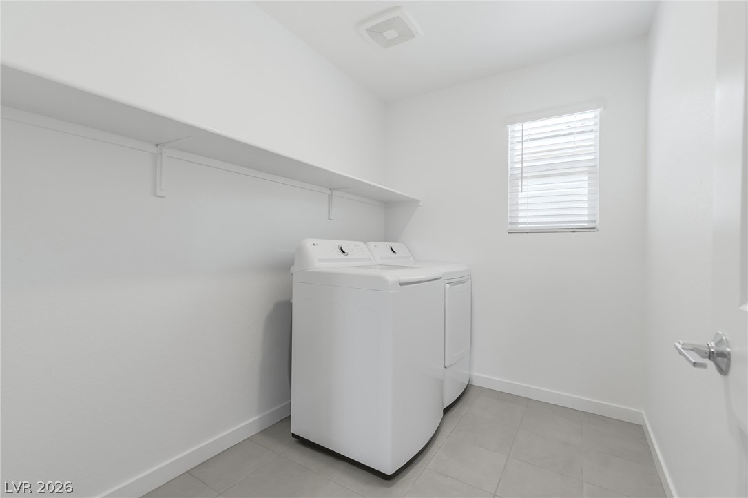 869 Camargo Street Property Photo 14