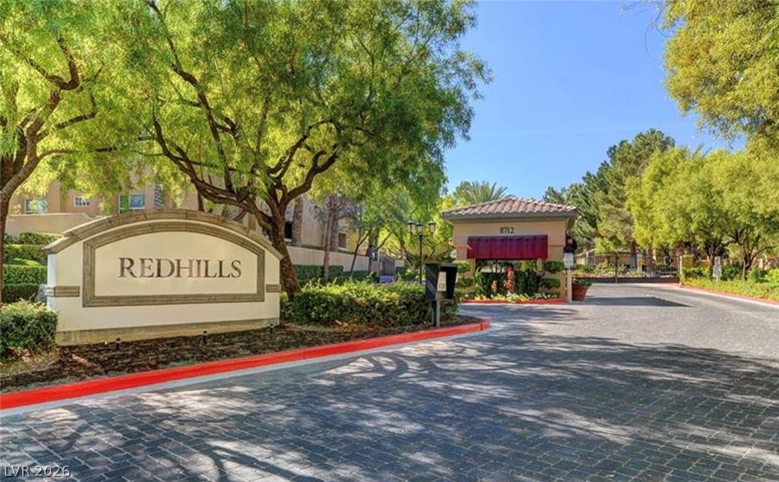 1708 Hills Of Red Drive 104 Property Photo 3