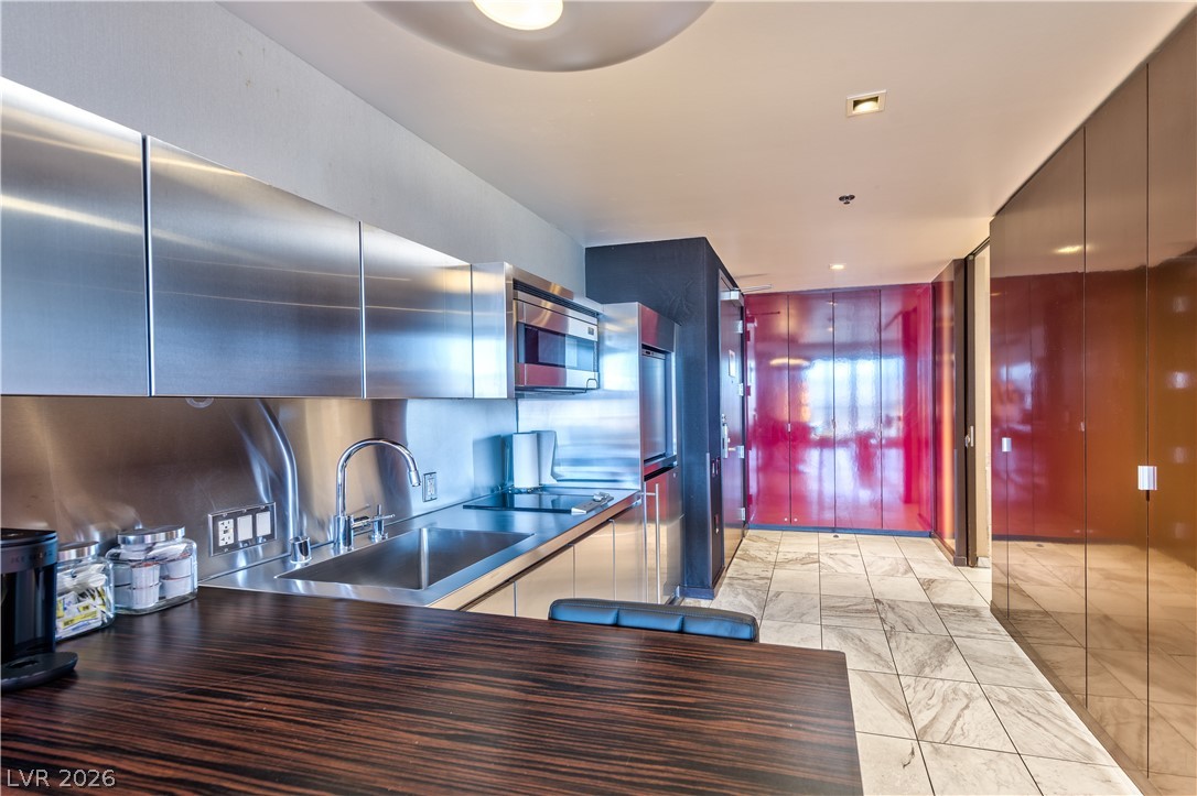 4381 West Flamingo Road 3507 Property Photo 4