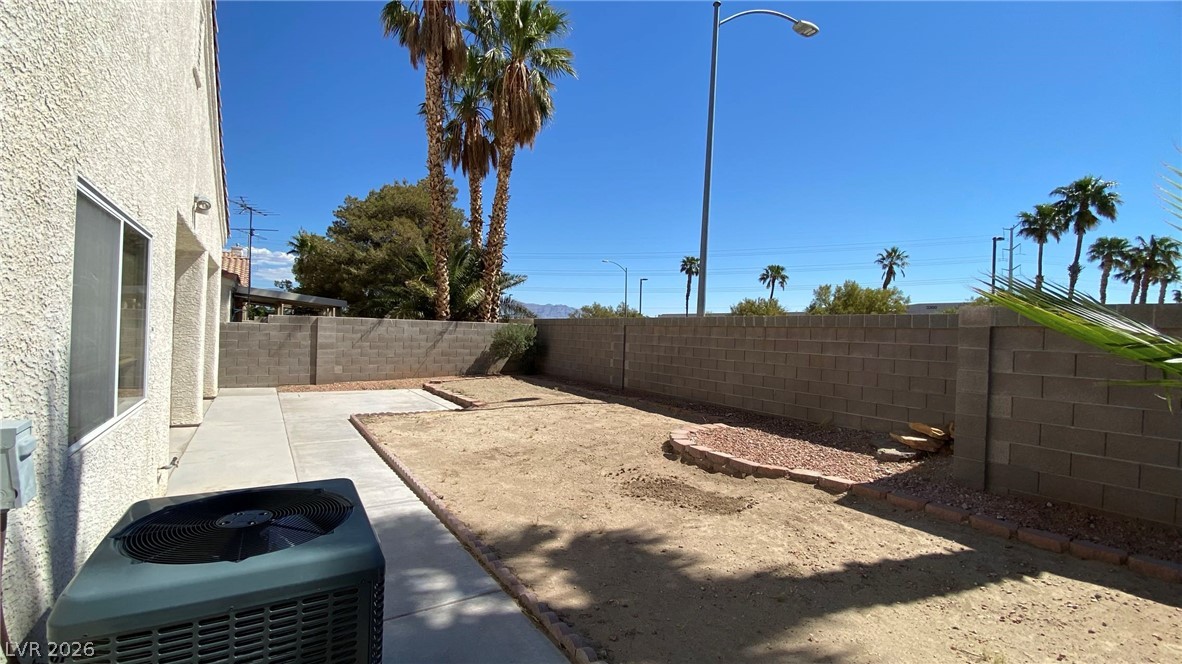3320 Moon River Street Property Photo 21