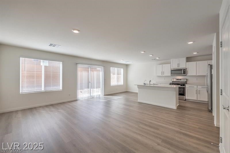 3532 Via Lucca Avenue Property Photo 4