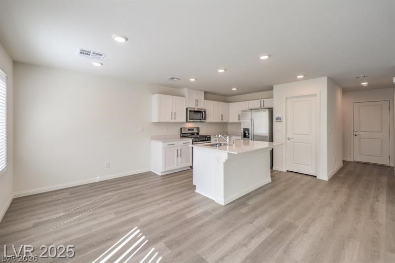 3532 Via Lucca Avenue Property Photo 6