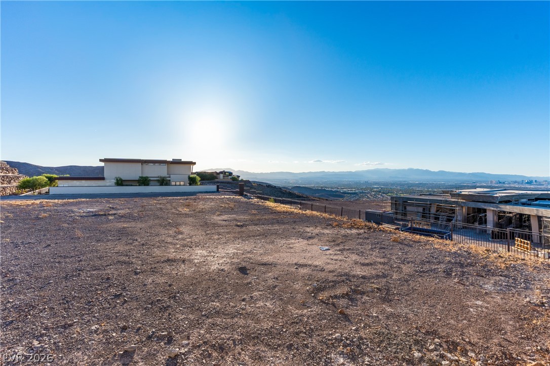 7 Sunset Strip Property Photo 14
