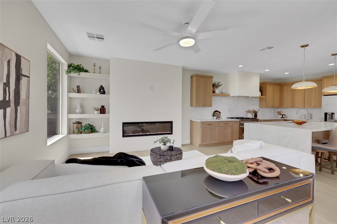 10551 Mandarino Avenue Property Photo 4