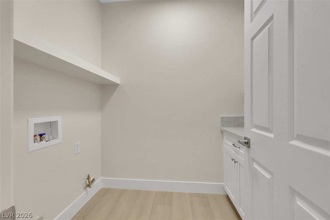 10551 Mandarino Avenue Property Photo 36