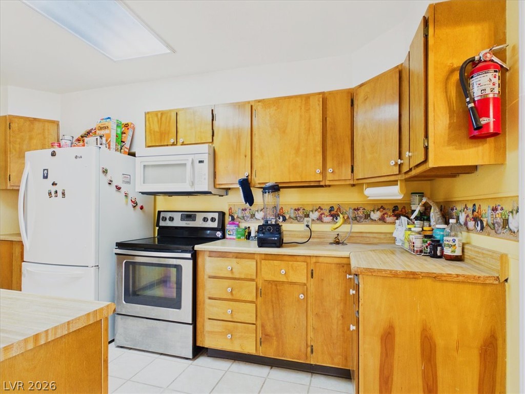 3905 West Maverick Street Property Photo 20