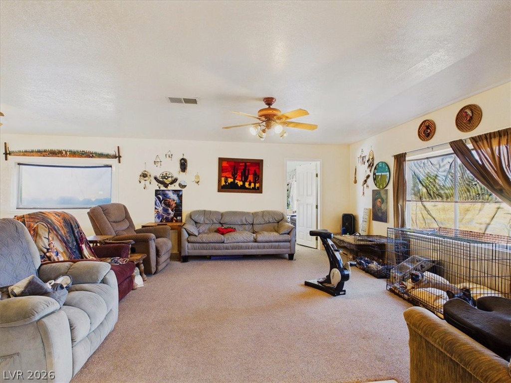 3905 West Maverick Street Property Photo 31