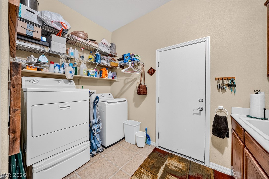 4745 South Santa Fiora Street Property Photo 25