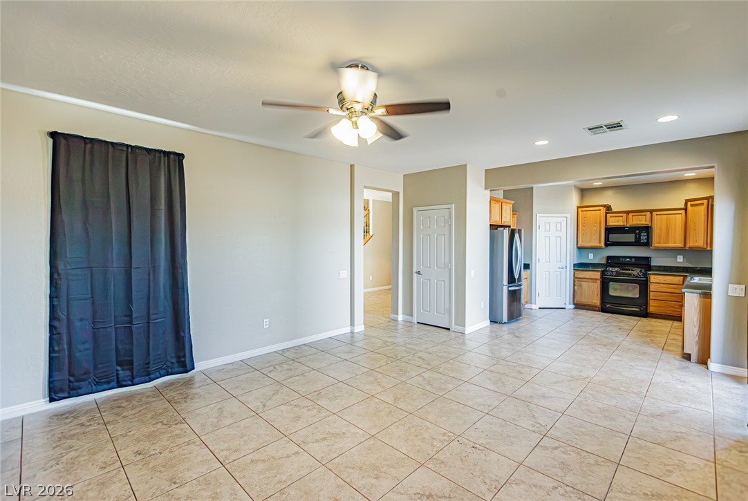 4420 Penguin Avenue Property Photo 13