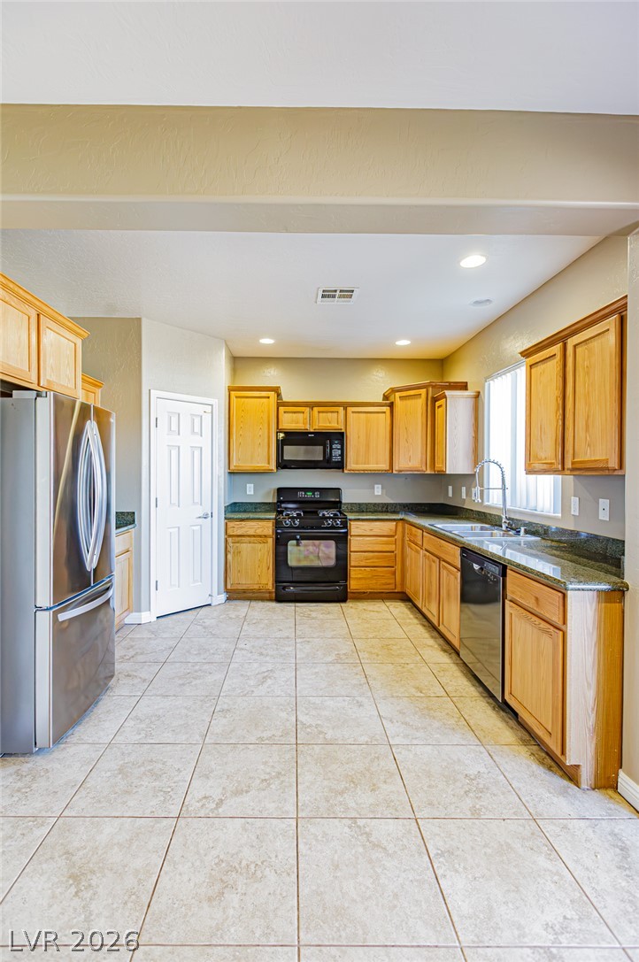 4420 Penguin Avenue Property Photo 14