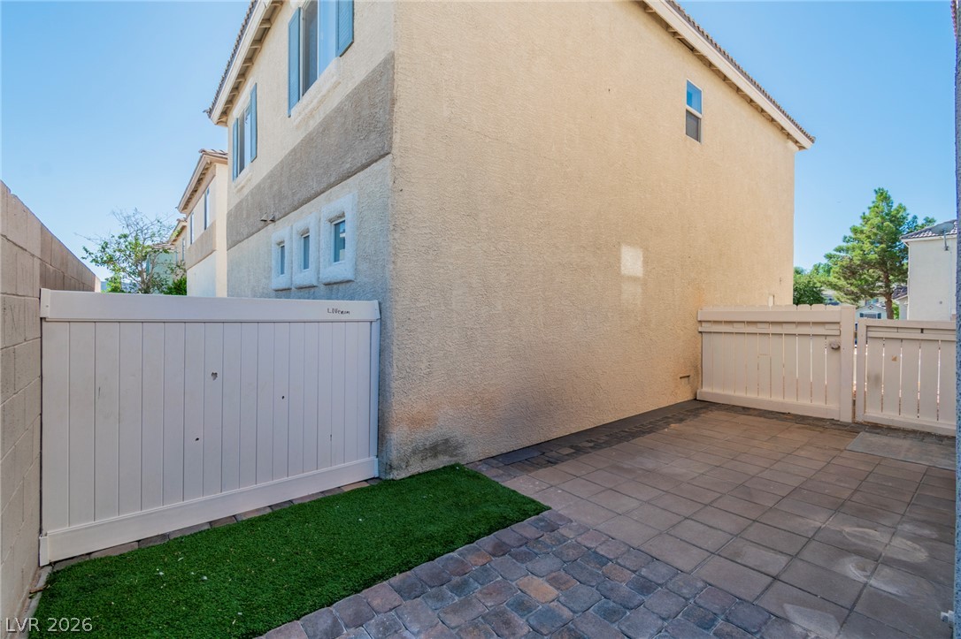 5178 Paradise Skies Avenue Property Photo 23