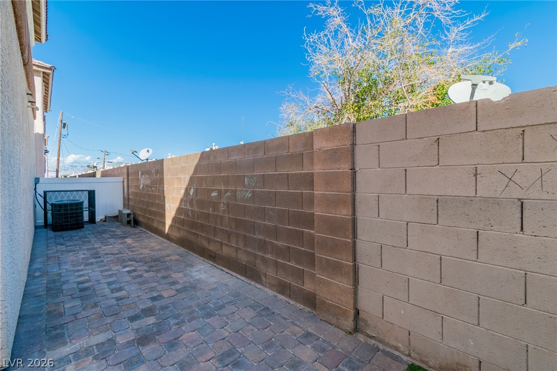 5178 Paradise Skies Avenue Property Photo 24