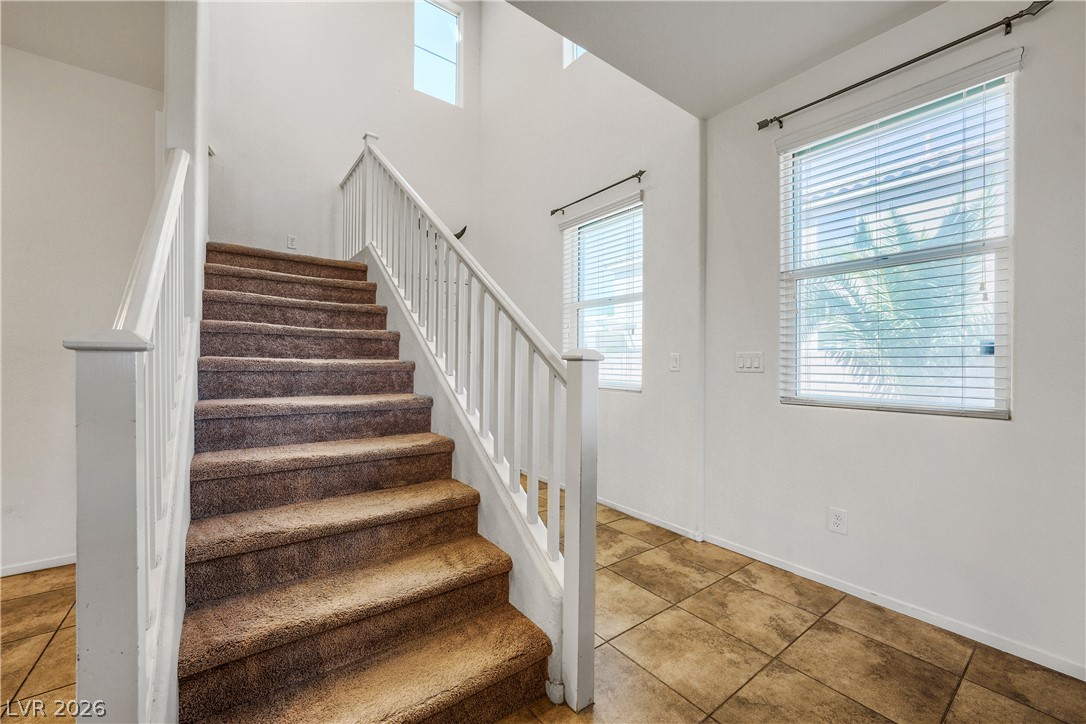996 Water Cove Street Property Photo 10