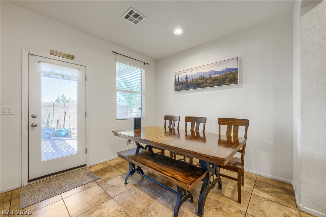 996 Water Cove Street Property Photo 22