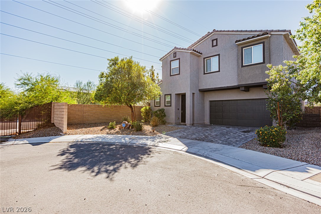 1911 Luxor Lights Avenue Property Photo 3