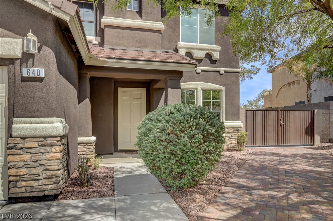 640 Blue Crystal Creek Road Property Photo 4