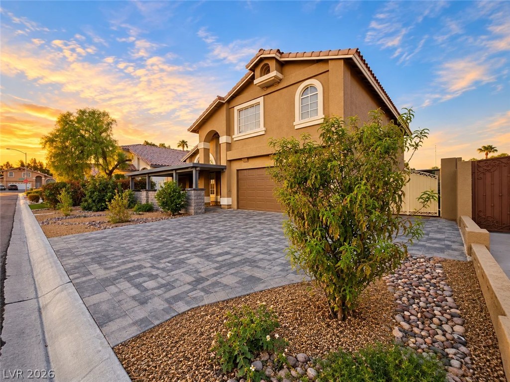 8652 Heatherstone Street Property Photo 4