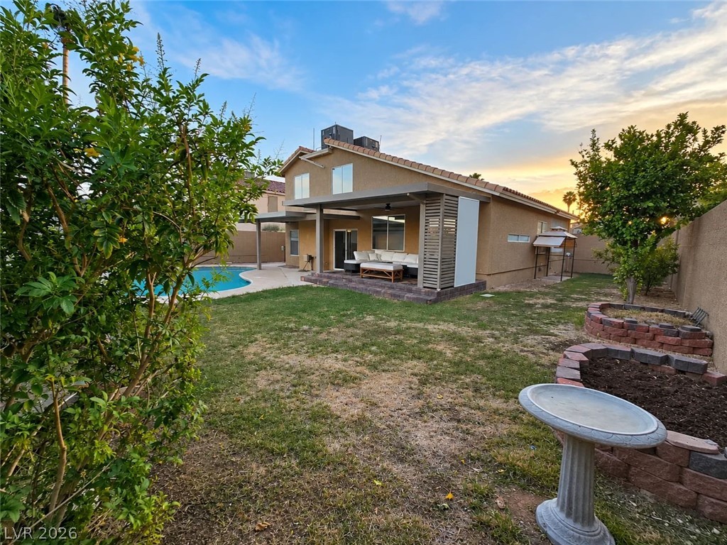 8652 Heatherstone Street Property Photo 9