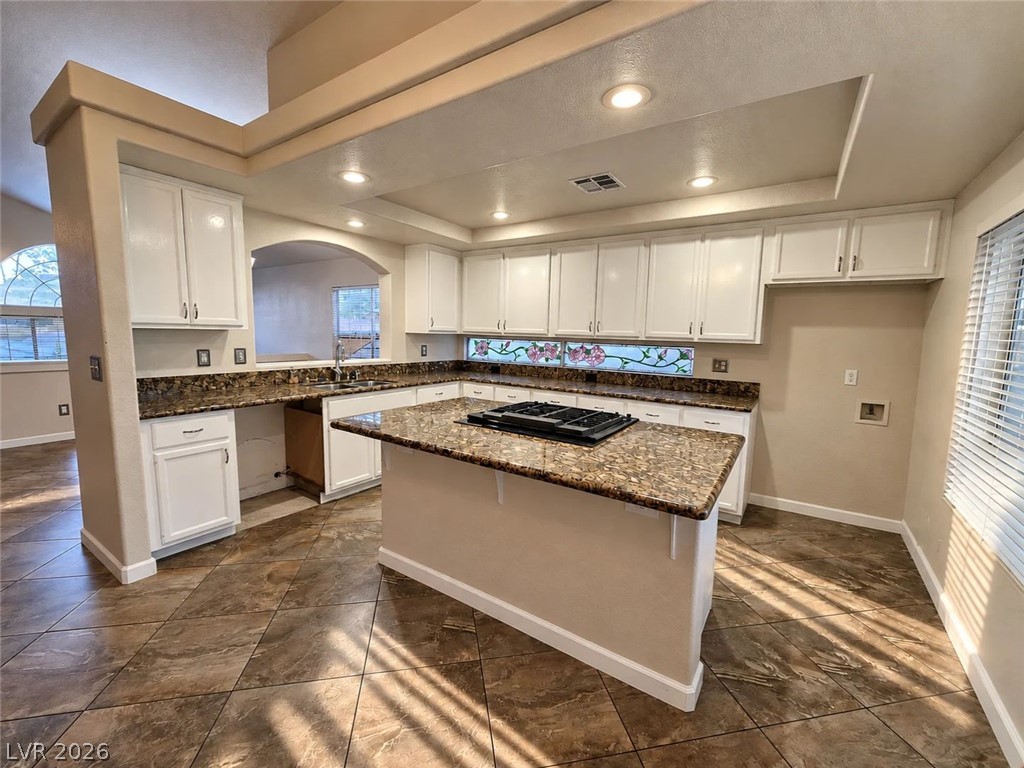 8652 Heatherstone Street Property Photo 13