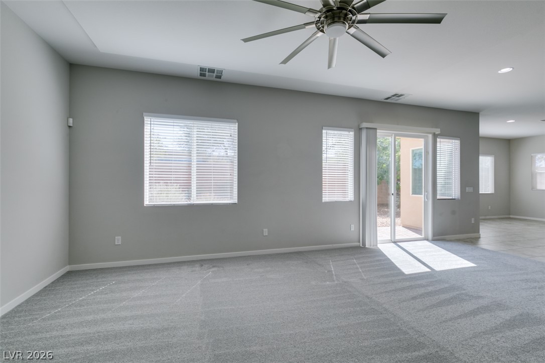 8575 Old Daylily Lane Property Photo 10