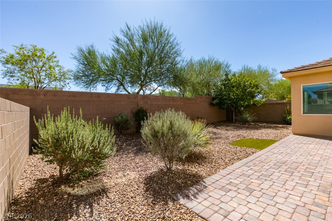 8575 Old Daylily Lane Property Photo 47