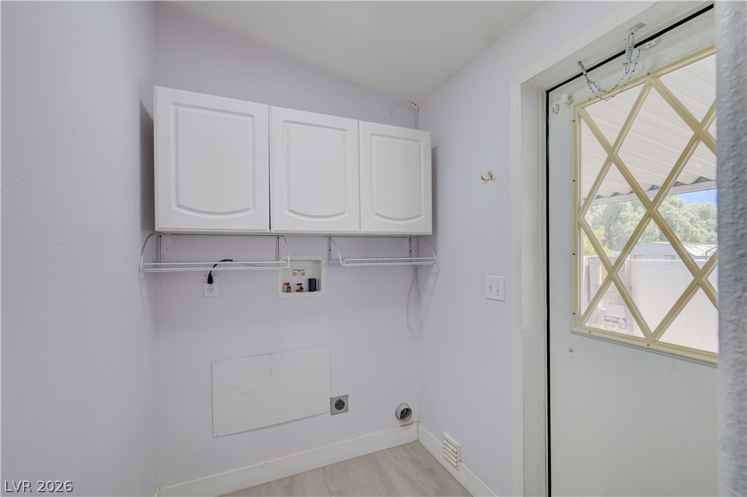 5842 Sassy Rose Drive Property Photo 9