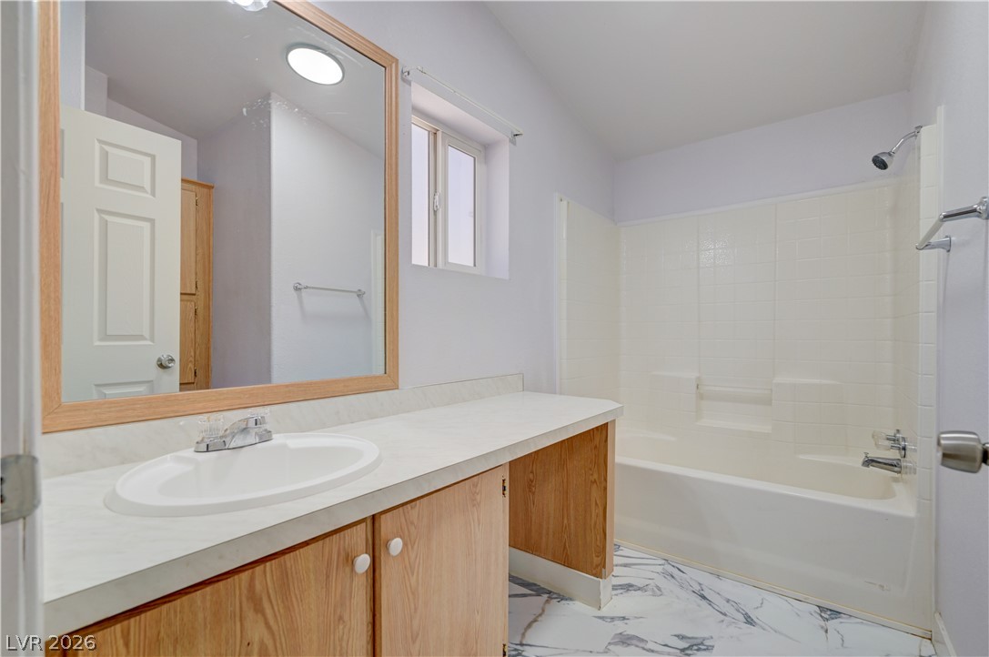 5842 Sassy Rose Drive Property Photo 14
