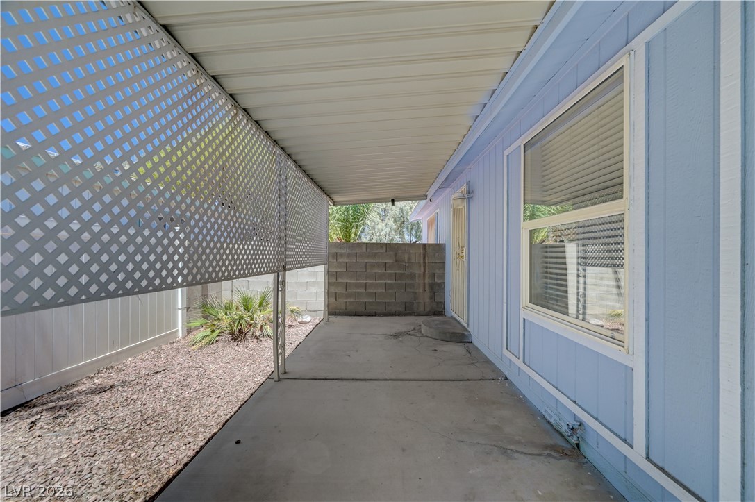 5842 Sassy Rose Drive Property Photo 20