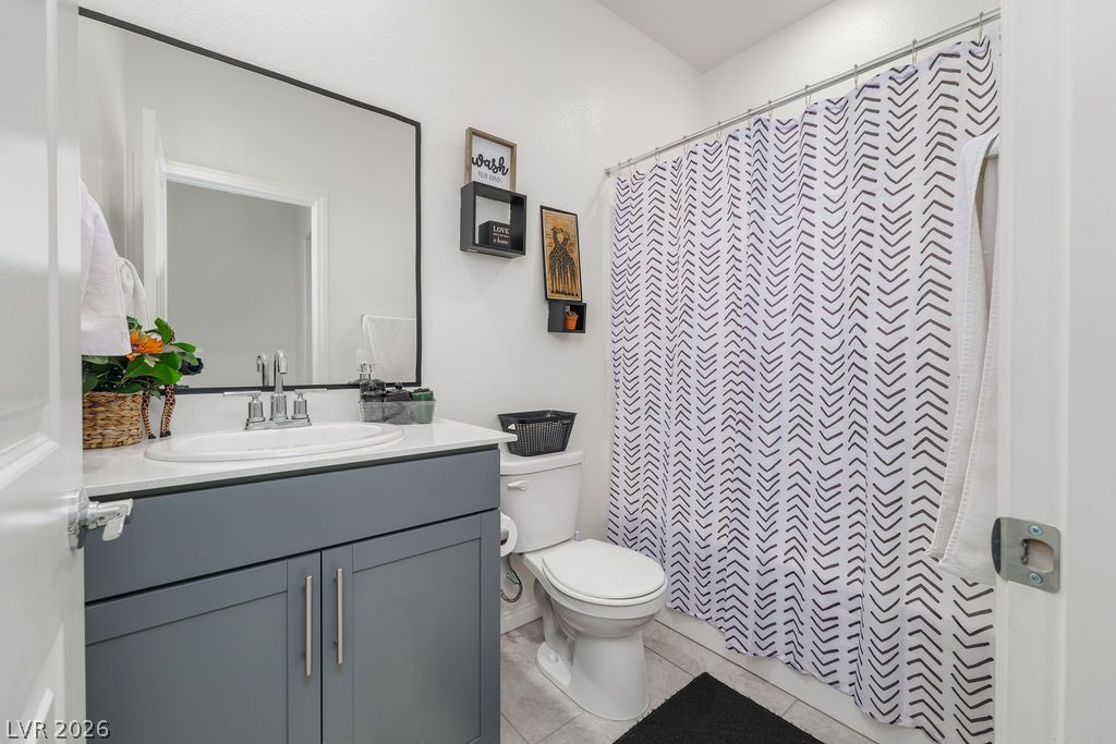 6135 Larimar Gold Street Property Photo 13