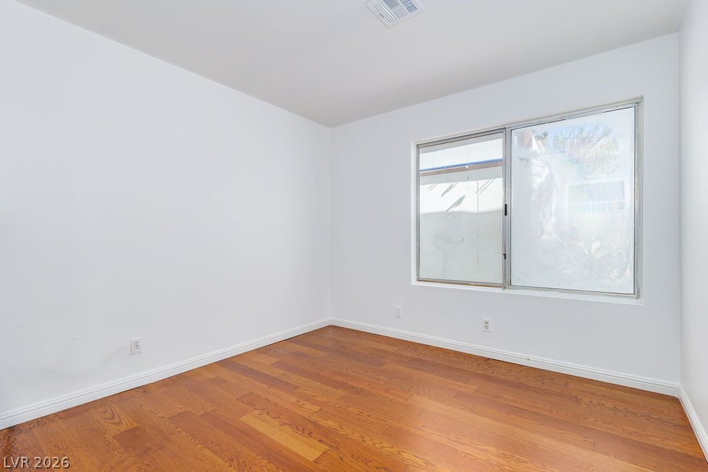 7242 Vireo Drive Property Photo 10