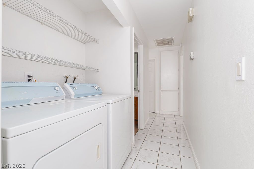 7242 Vireo Drive Property Photo 17