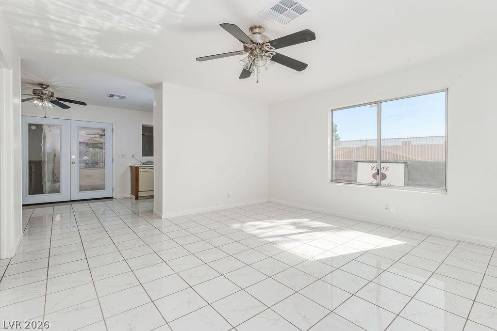 7242 Vireo Drive Property Photo 18