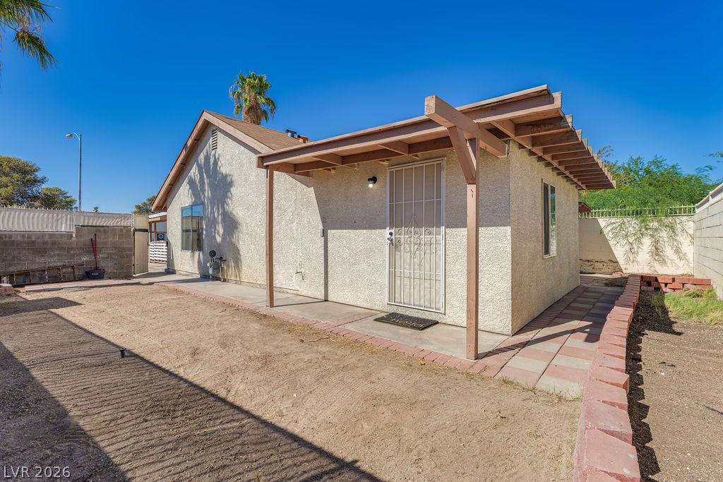 7242 Vireo Drive Property Photo 20