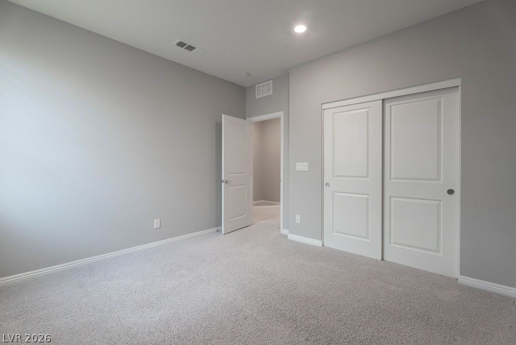 12385 Valley Chase Avenue Property Photo 9