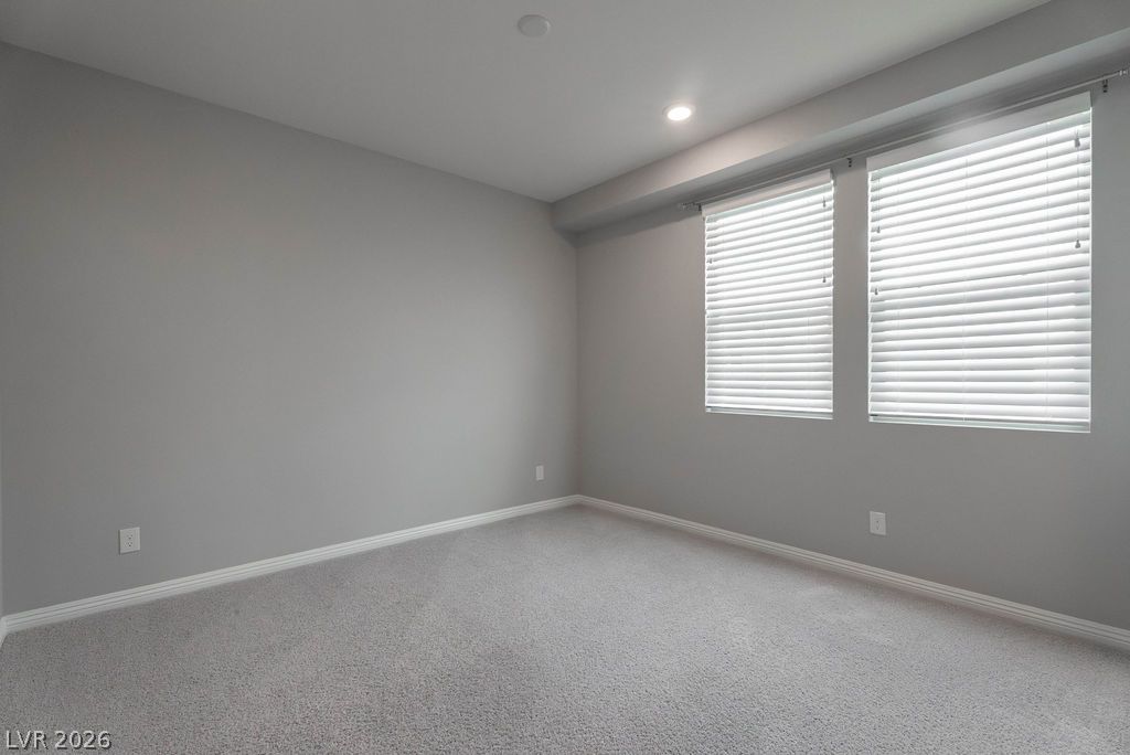 12385 Valley Chase Avenue Property Photo 15