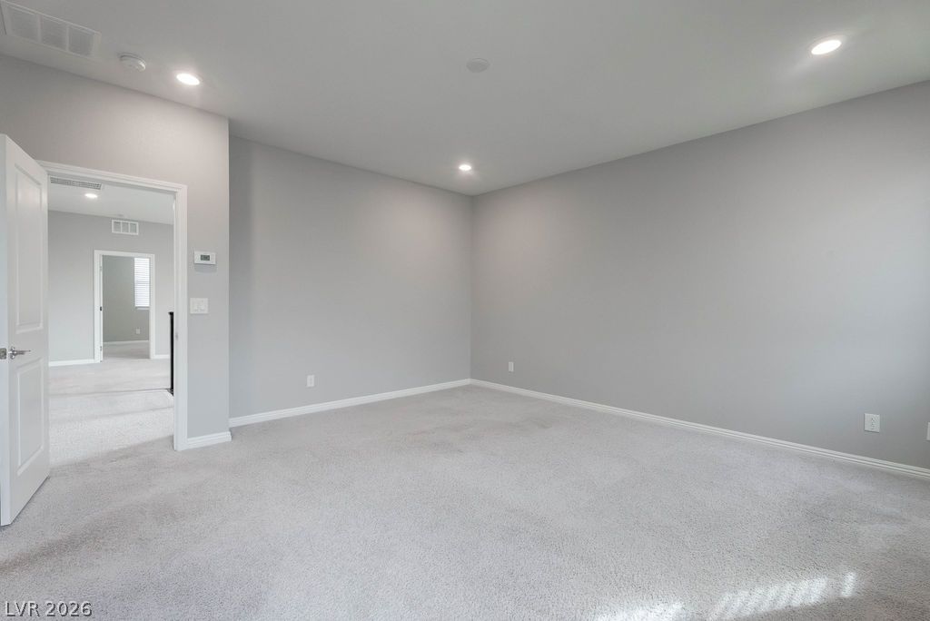 12385 Valley Chase Avenue Property Photo 31