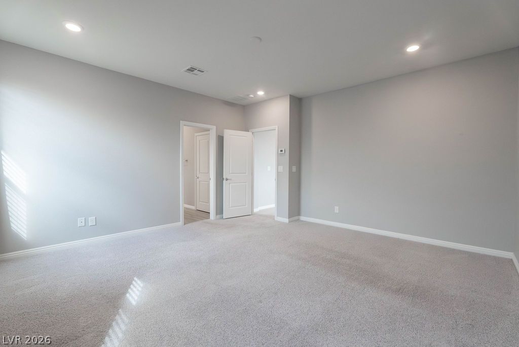 12385 Valley Chase Avenue Property Photo 32