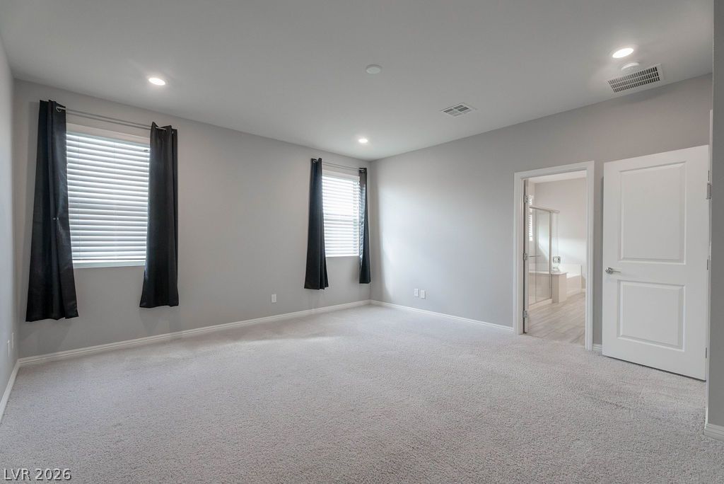 12385 Valley Chase Avenue Property Photo 33