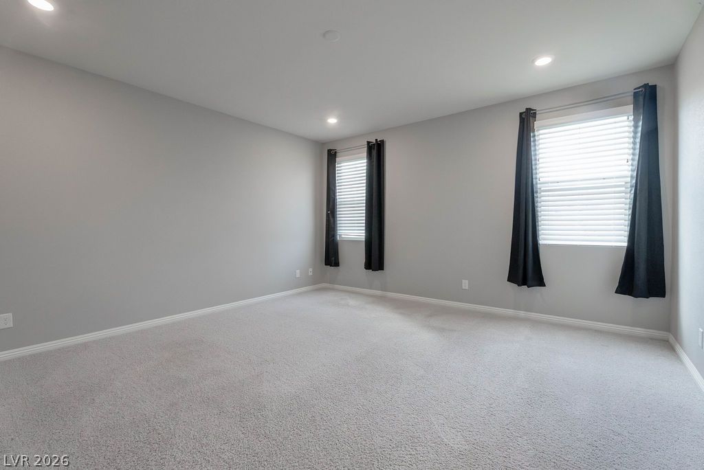 12385 Valley Chase Avenue Property Photo 34