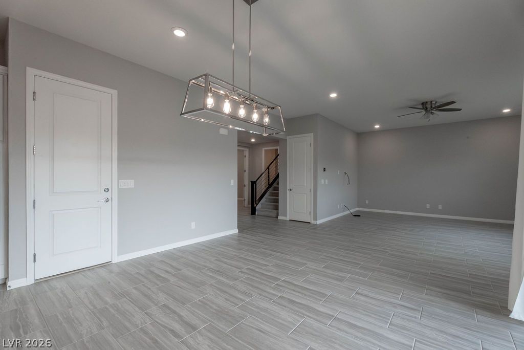 12385 Valley Chase Avenue Property Photo 41