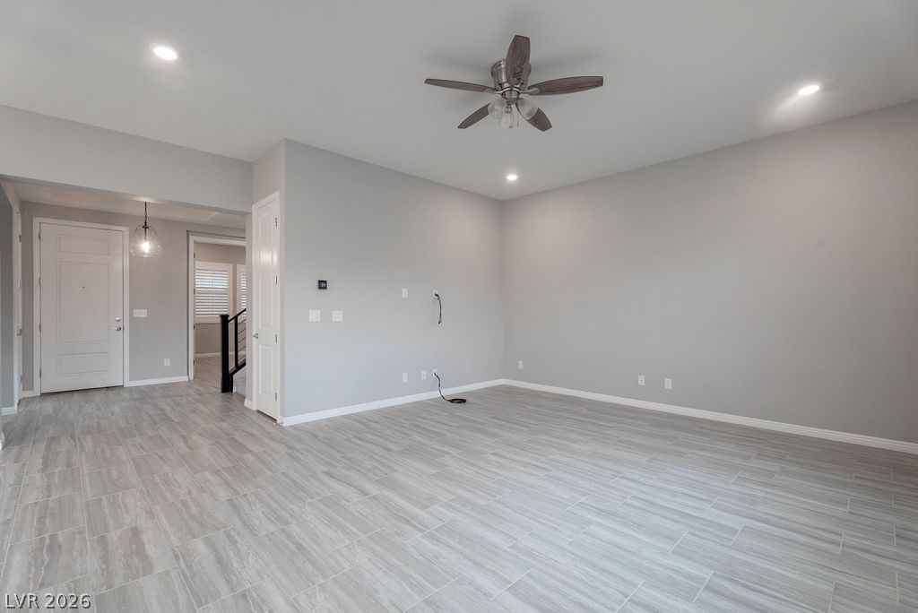 12385 Valley Chase Avenue Property Photo 45